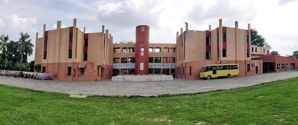 Guru Tegh Bahadur Public School