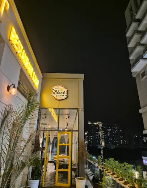 The Black Salt Restaurant & Bar